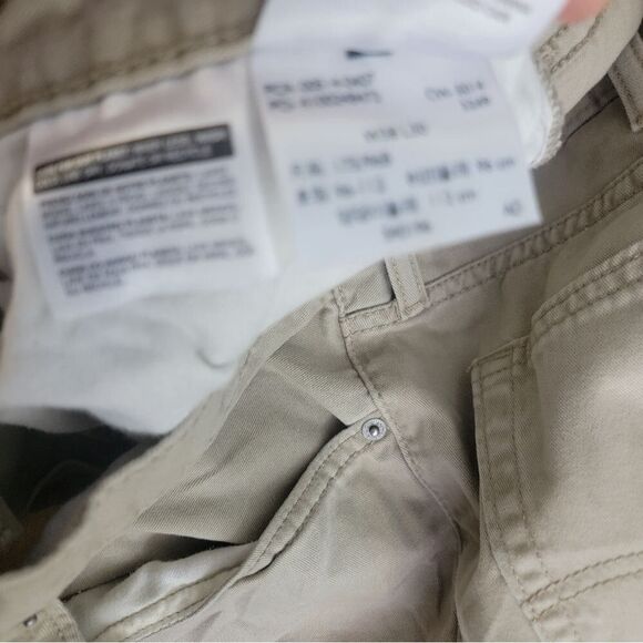 Levi’s 514 Beige Jeans Men Size 38X30 Tan Khaki Straight Black Patch White Tab - Picture 9 of 15